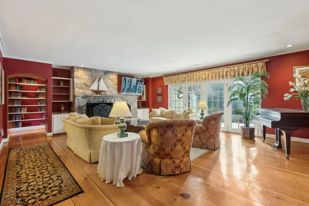 1 Sweet Pea Lane Kennebunk ME 04043