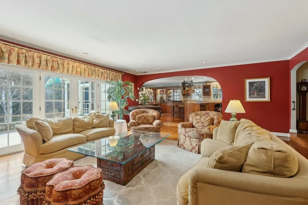 1 Sweet Pea Lane Kennebunk ME 04043