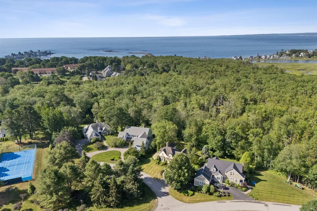 1 Sweet Pea Lane Kennebunk ME 04043