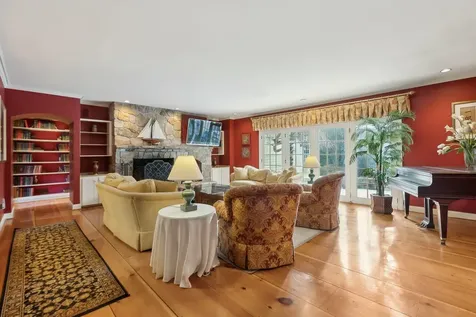 1 Sweet Pea Lane Kennebunk ME 04043