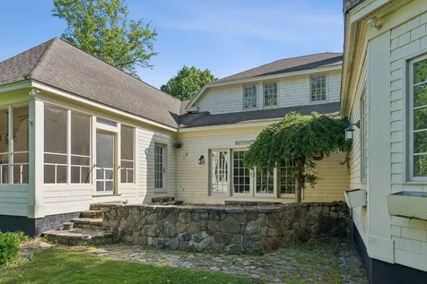 1 Sweet Pea Lane Kennebunk ME 04043