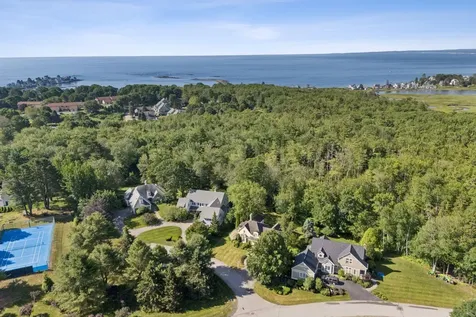 1 Sweet Pea Lane Kennebunk ME 04043