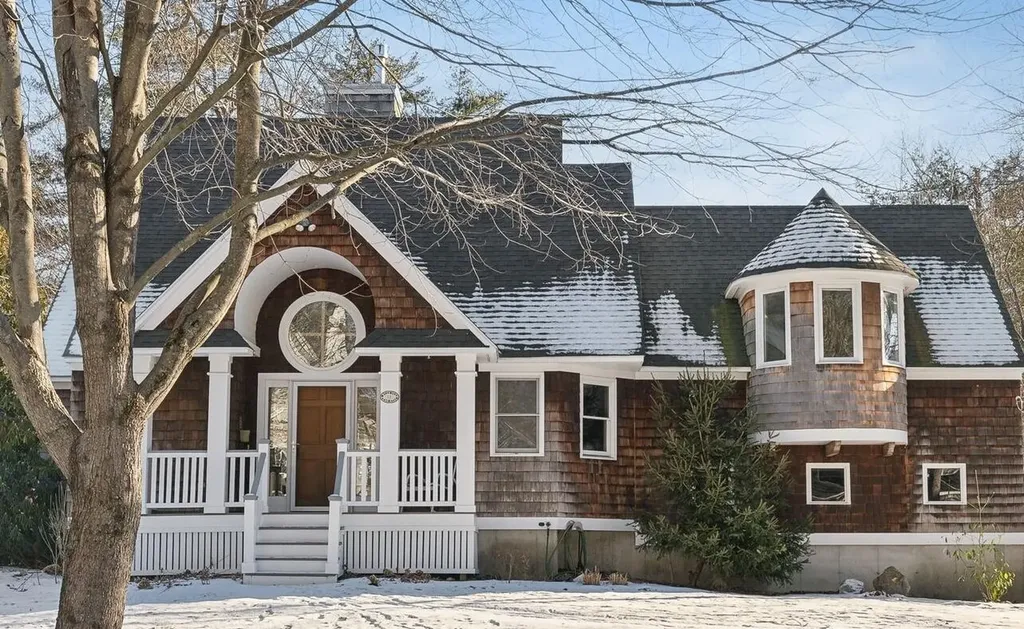 11 Porch Street Portland ME 04103