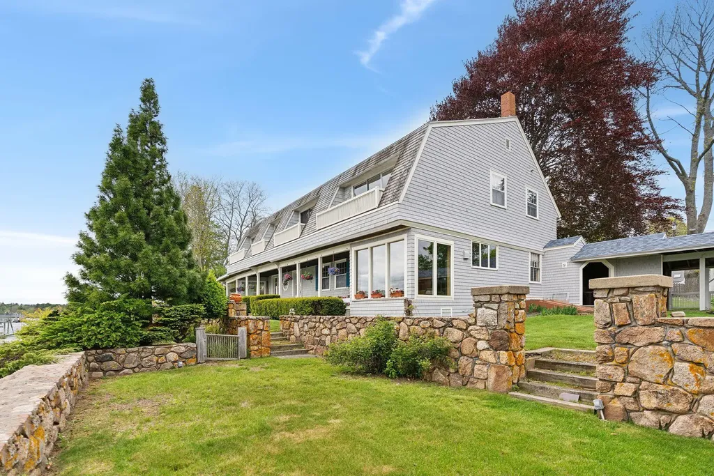 23 Harmon Park Road York ME 03909