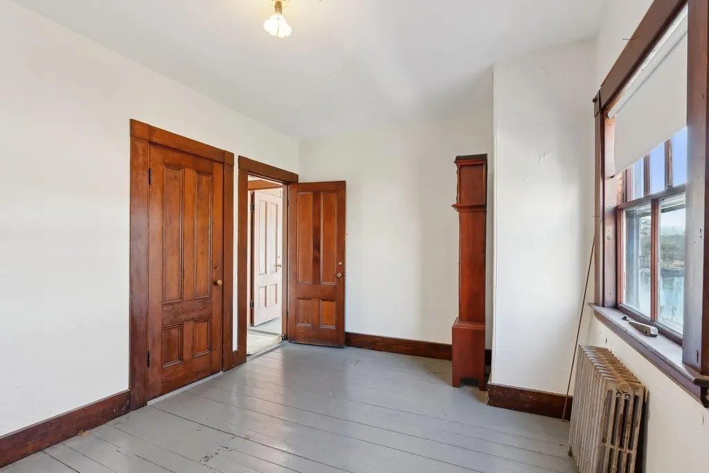 23 Harmon Park Road York ME 03909