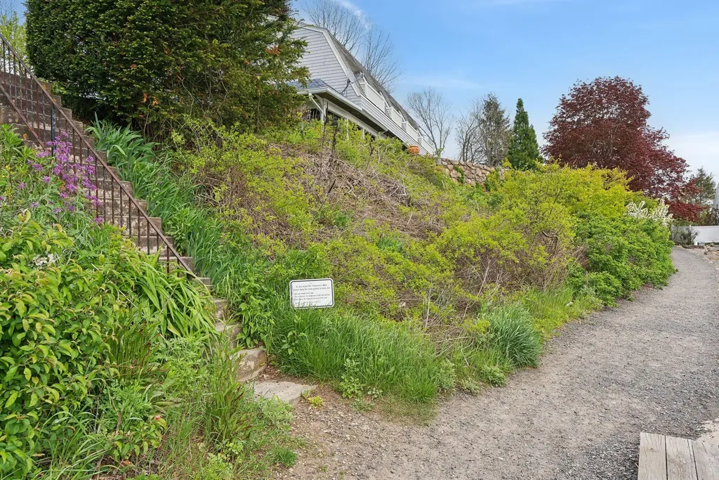 23 Harmon Park Road York ME 03909