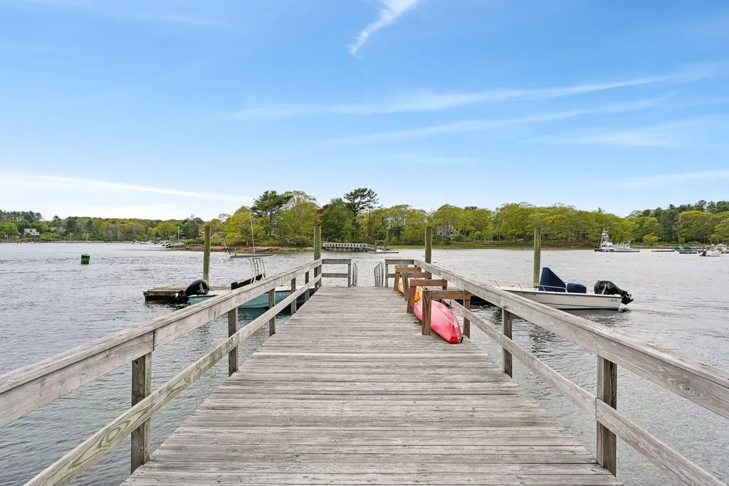 23 Harmon Park Road York ME 03909