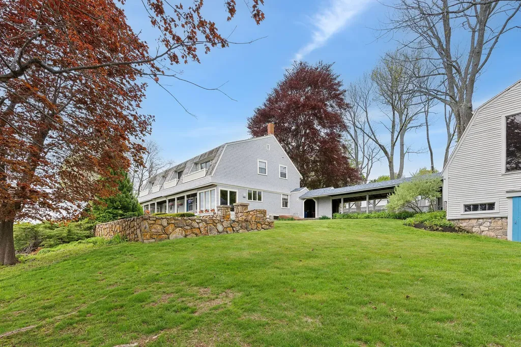 23 Harmon Park Road York ME 03909