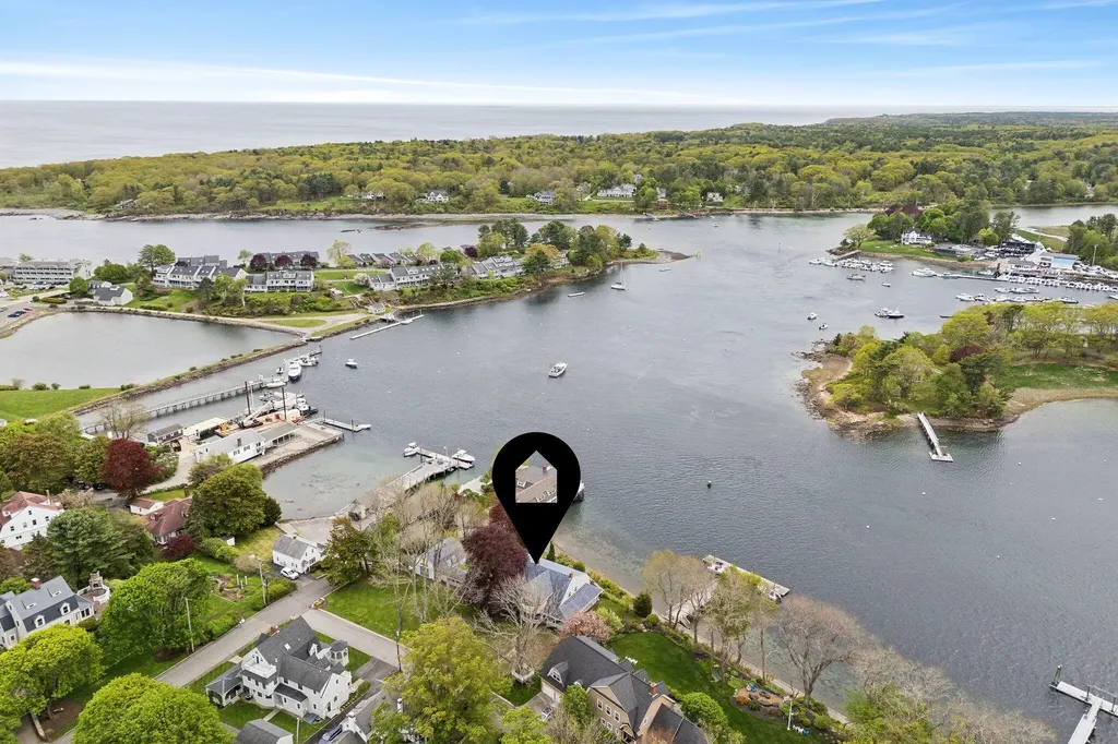 23 Harmon Park Road York ME 03909