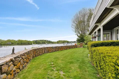 23 Harmon Park Road York ME 03909