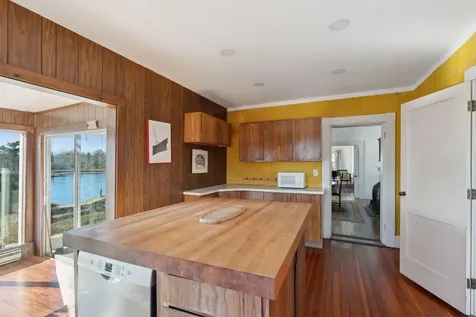 23 Harmon Park Road York ME 03909