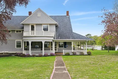 23 Harmon Park Road York ME 03909