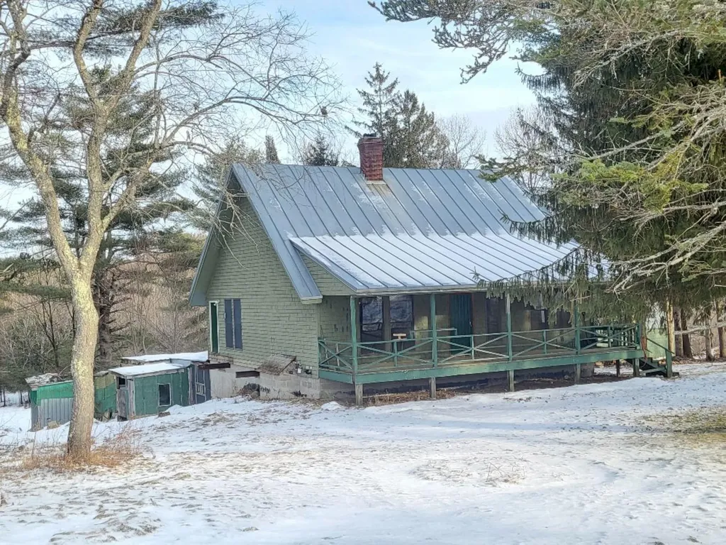 105 Zions Hill Road Chesterville ME 04938