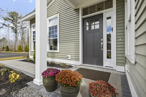 20 Plover Way South Portland ME 04106
