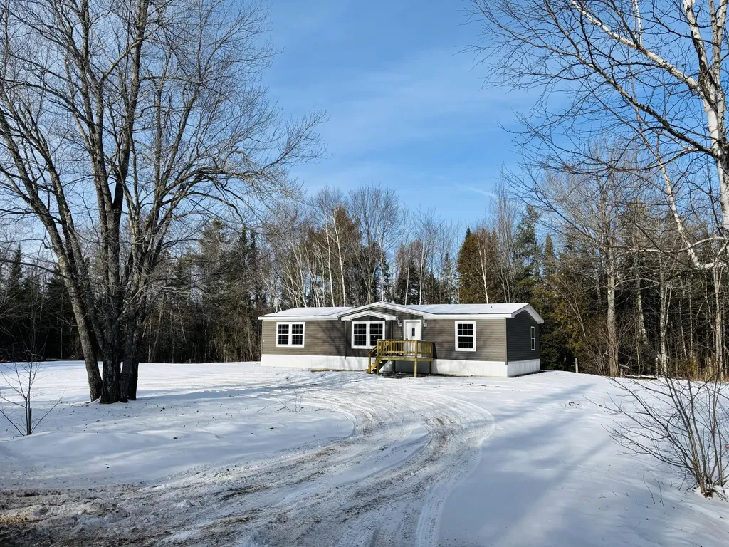 261 Lower Detroit Road Plymouth ME 04969