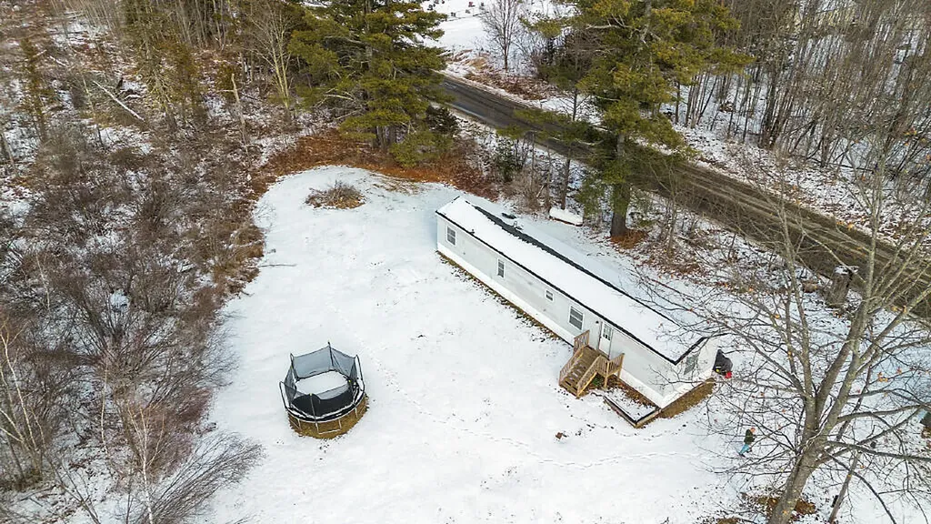 6 Warren Hill Road Palmyra ME 04965
