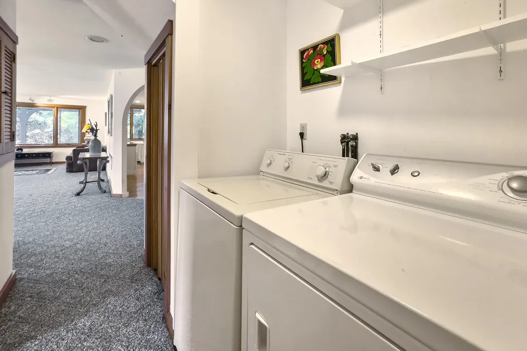 12 Deans Way Rockport ME 04856
