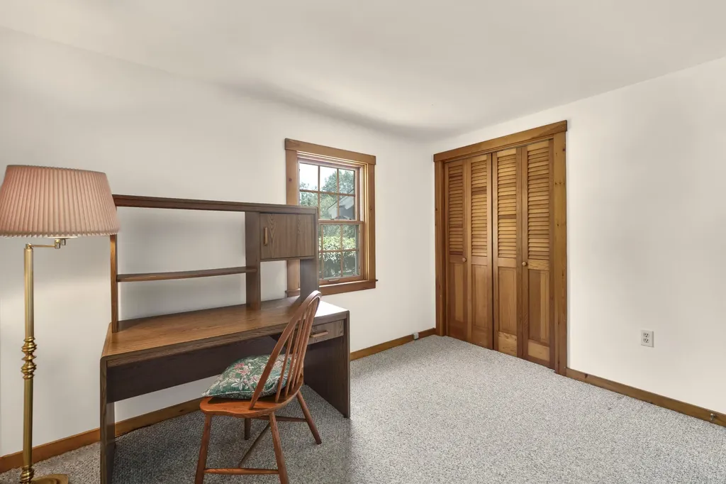 12 Deans Way Rockport ME 04856
