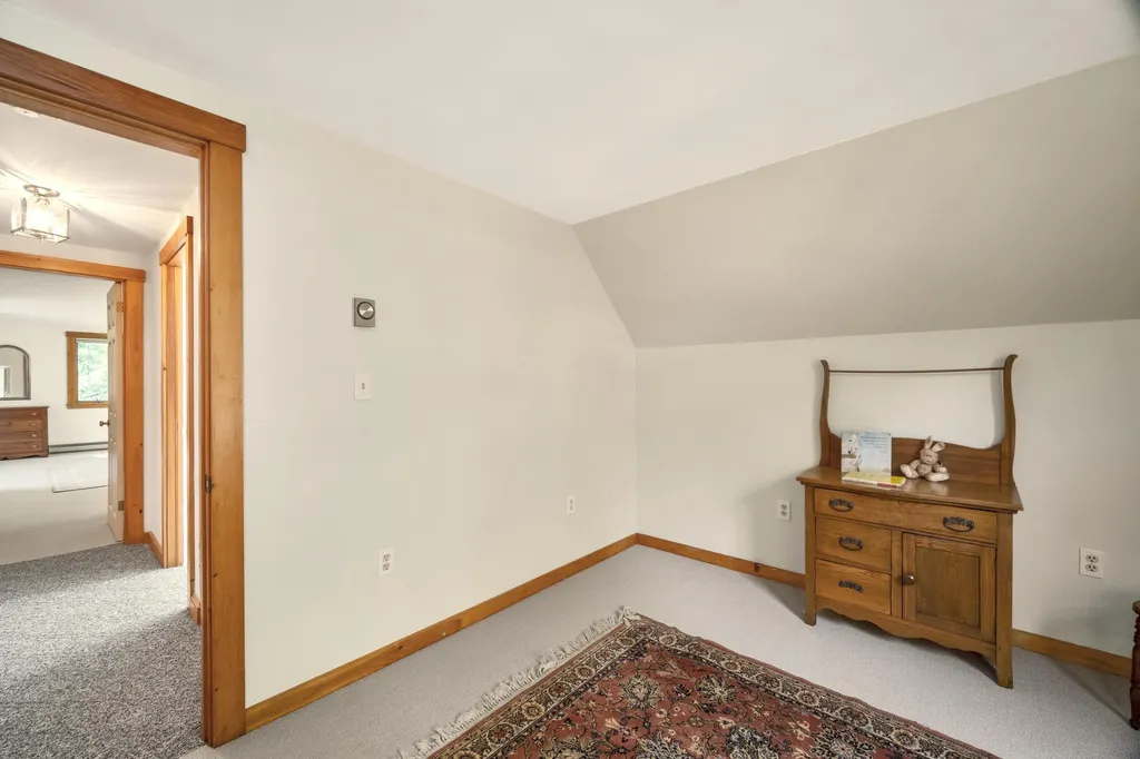 12 Deans Way Rockport ME 04856