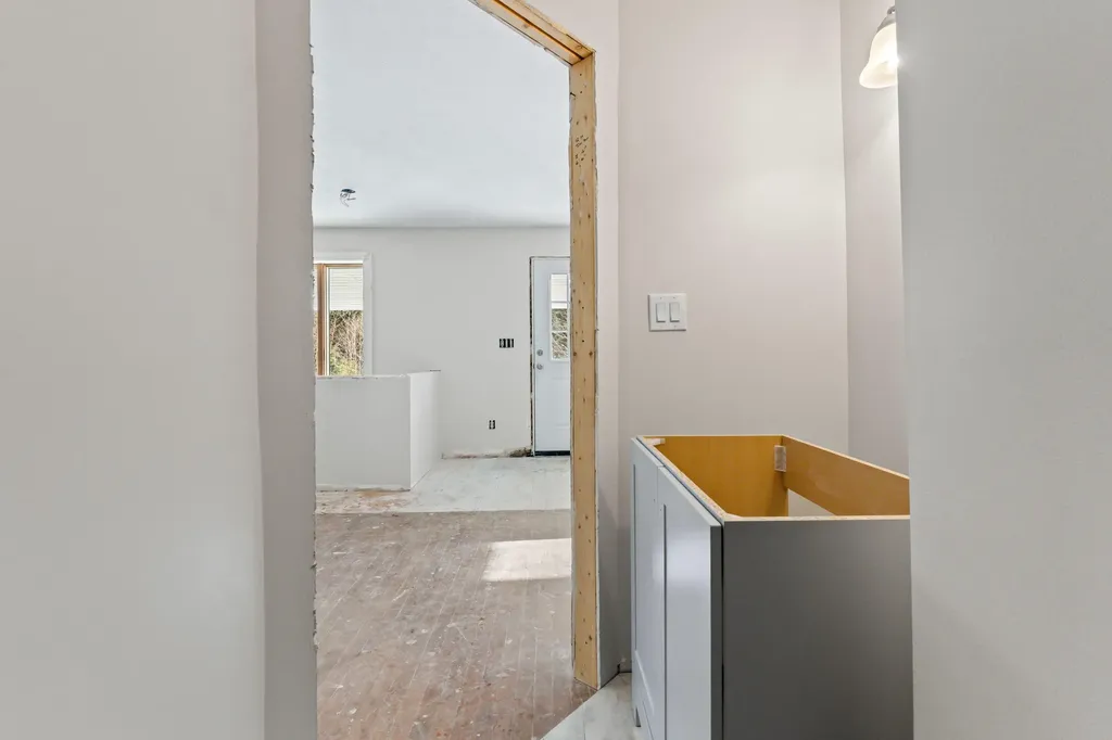 27 Bear Paw Lane Livermore ME 04253
