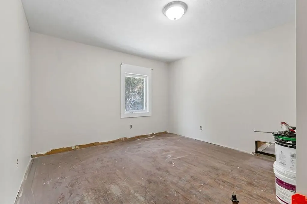 27 Bear Paw Lane Livermore ME 04253