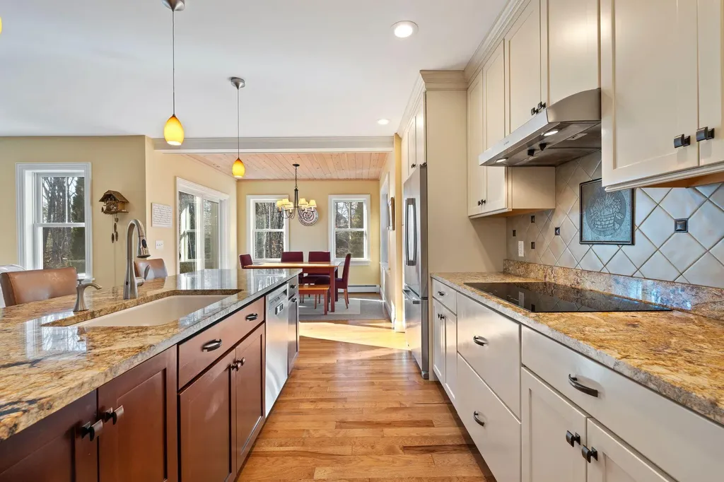 15 Cornbrook Lane Kennebunkport ME 04046