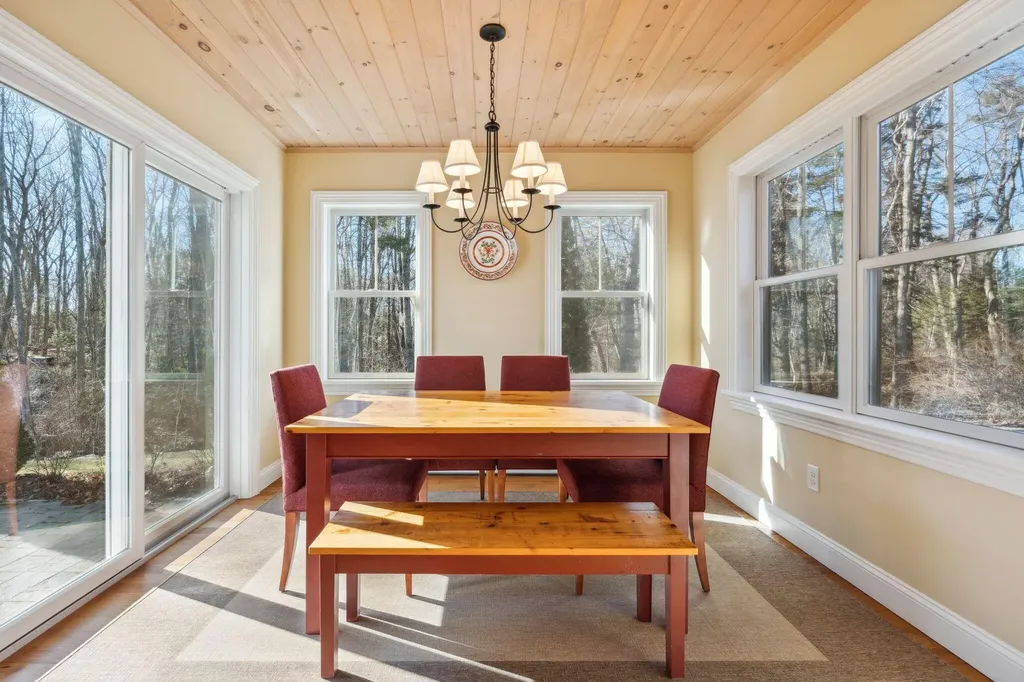 15 Cornbrook Lane Kennebunkport ME 04046