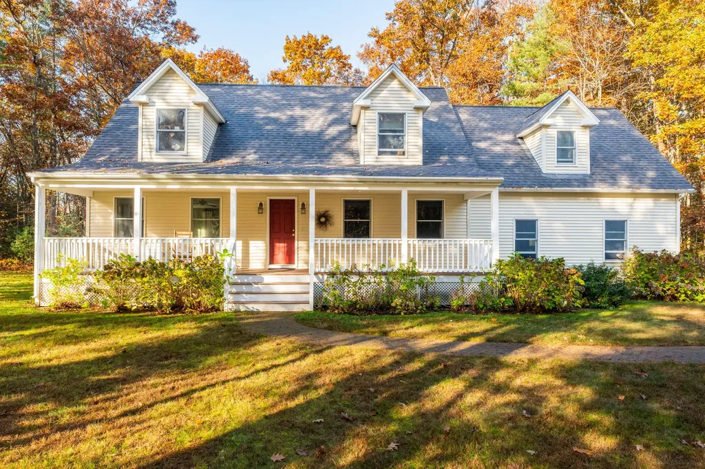 1598 Littlefield Road Wells ME 04090