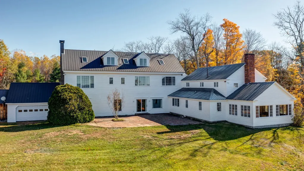 129 Perry Hill Road Sweden ME 04040