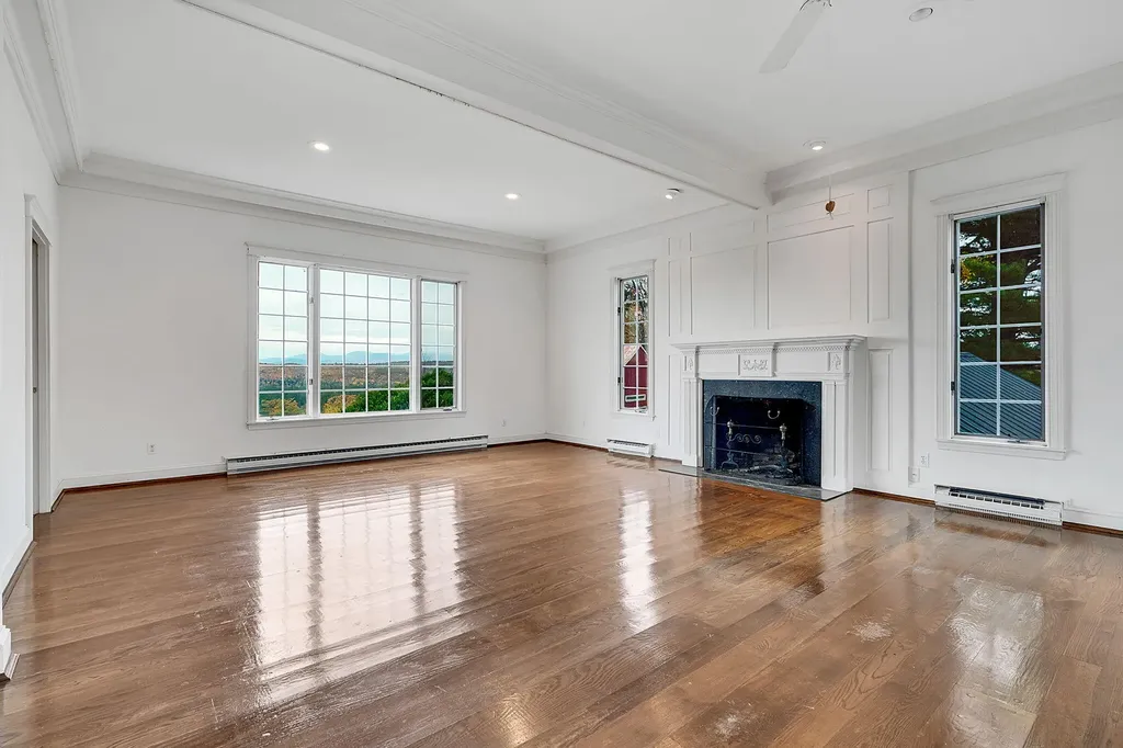 129 Perry Hill Road Sweden ME 04040