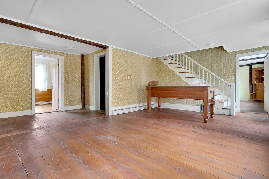 129 Perry Hill Road Sweden ME 04040