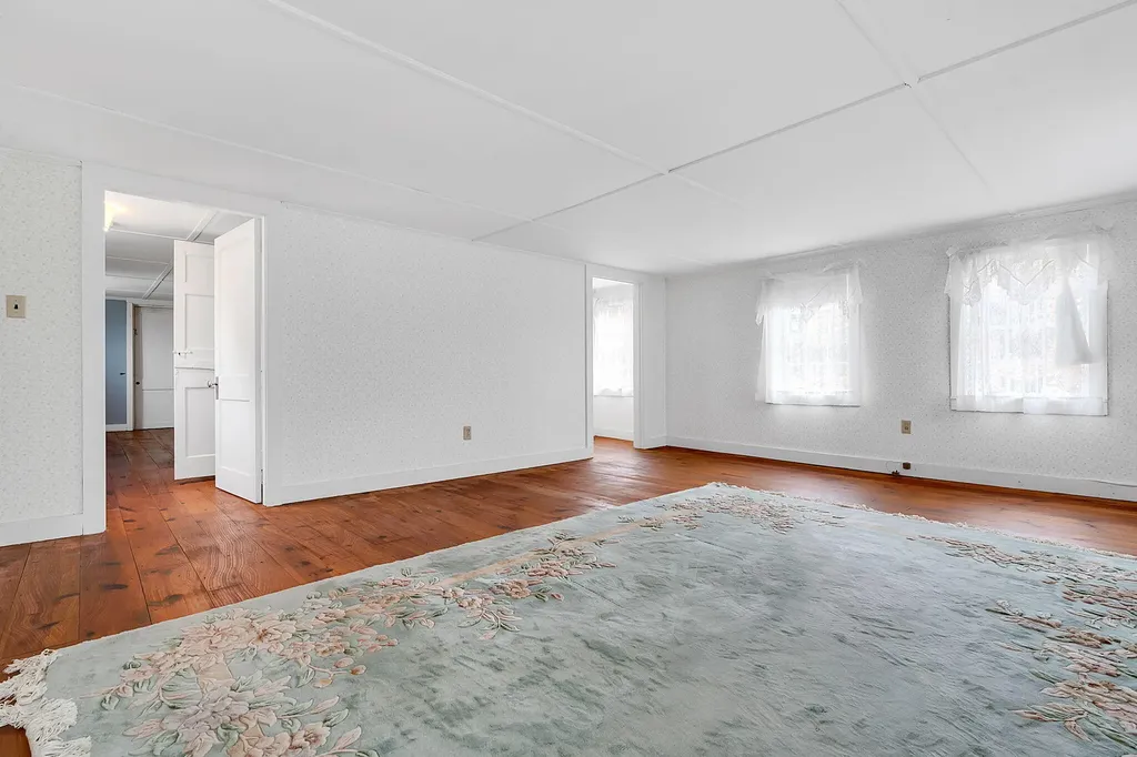 129 Perry Hill Road Sweden ME 04040