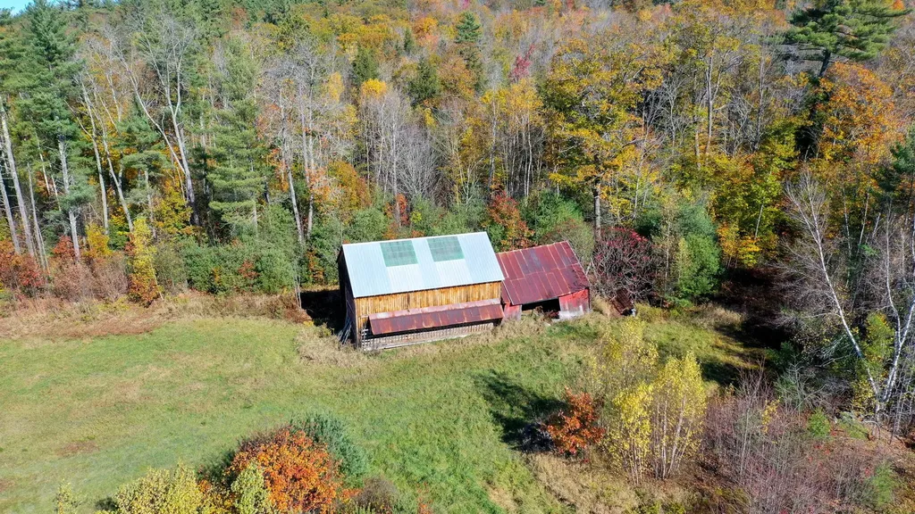 129 Perry Hill Road Sweden ME 04040
