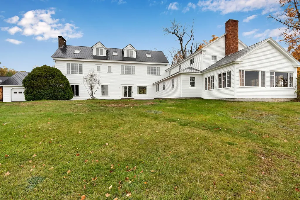 129 Perry Hill Road Sweden ME 04040