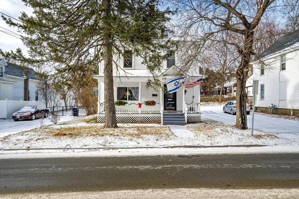 231 Brunswick Street Old Town ME 04468