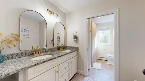165 Rabbit Road Sabattus ME 04280
