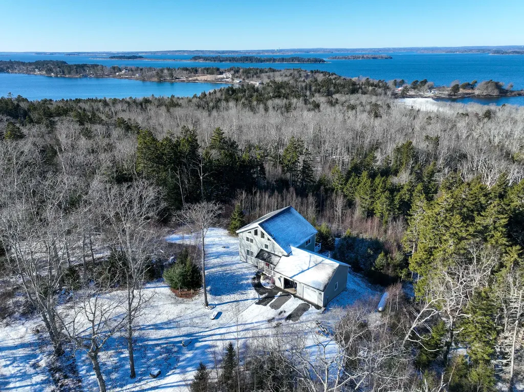 15 Goose Ledge Road Harpswell ME 04079