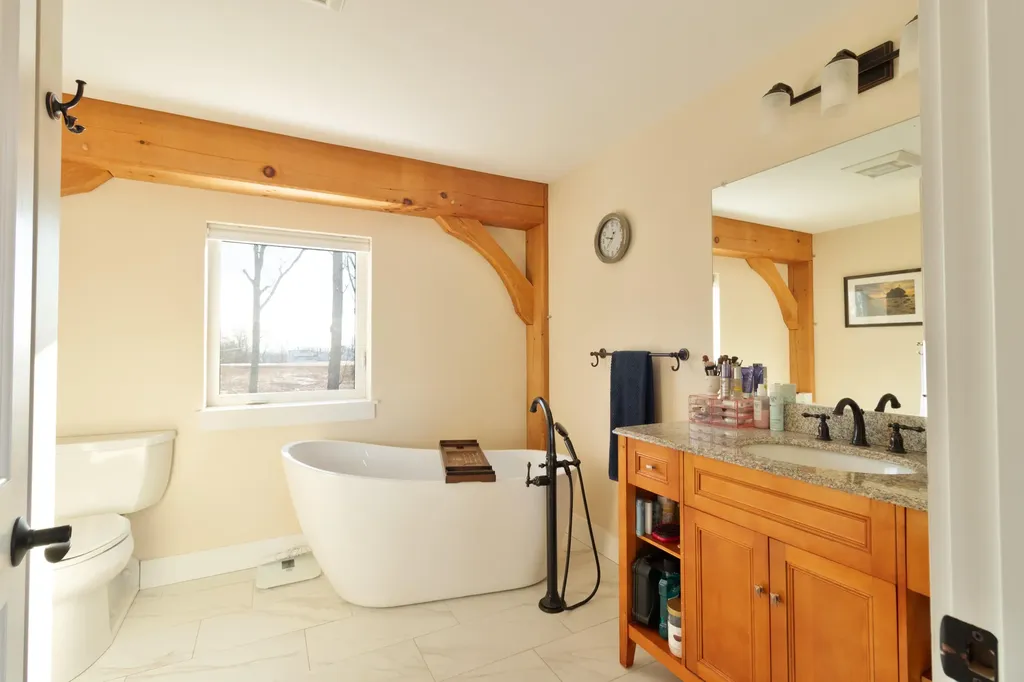 15 Goose Ledge Road Harpswell ME 04079
