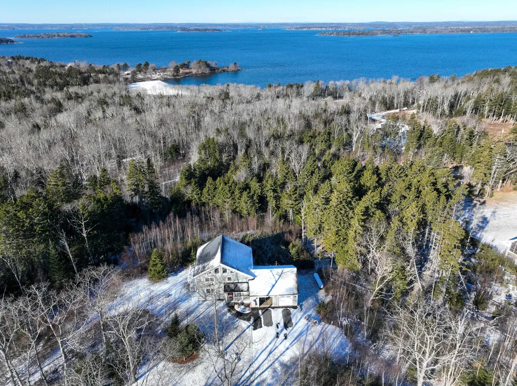 15 Goose Ledge Road Harpswell ME 04079