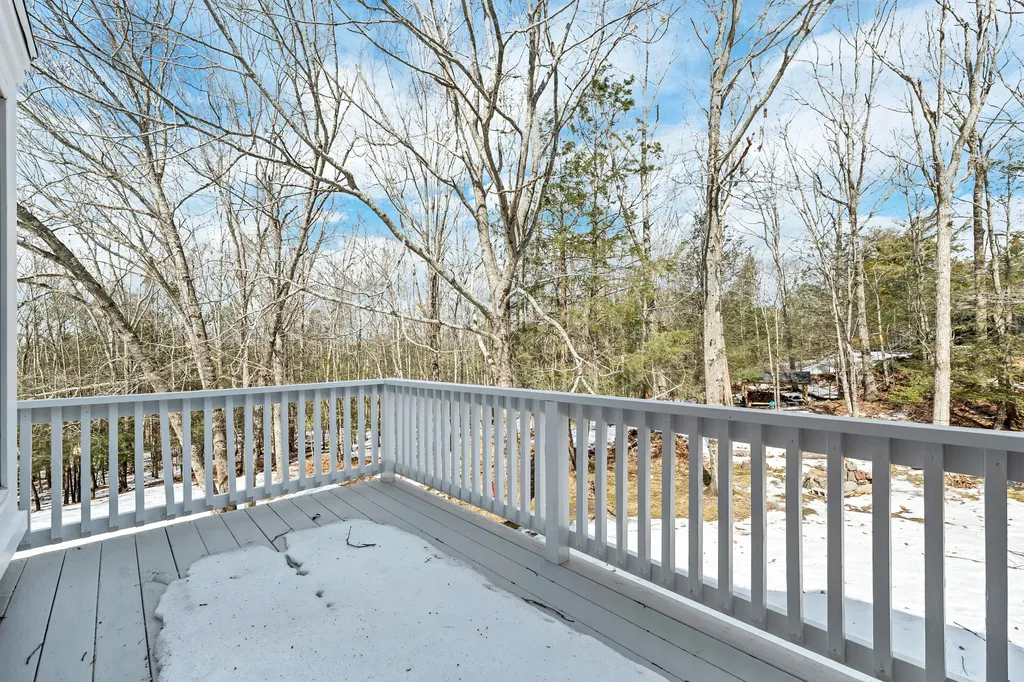 14 Payneton Hill Road York ME 03909