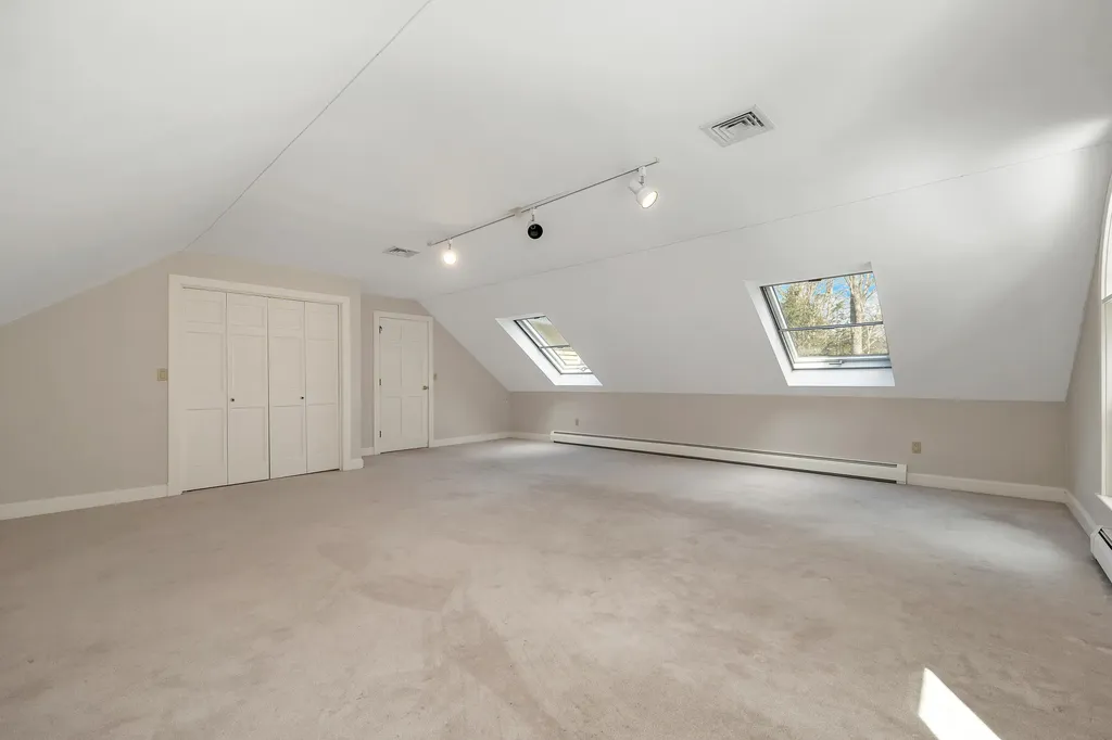 14 Payneton Hill Road York ME 03909