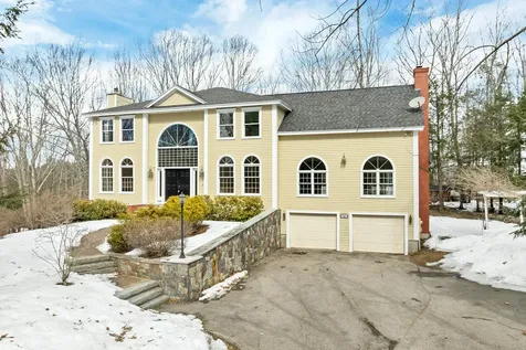 14 Payneton Hill Road York ME 03909