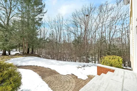 14 Payneton Hill Road York ME 03909