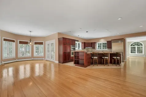 14 Payneton Hill Road York ME 03909