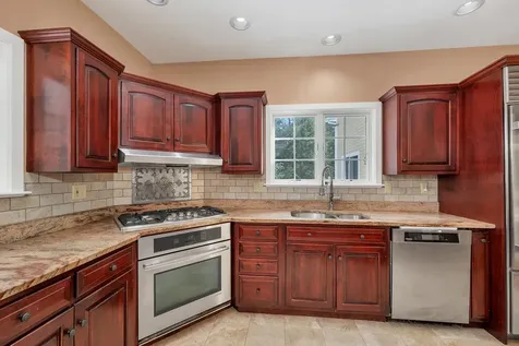 14 Payneton Hill Road York ME 03909