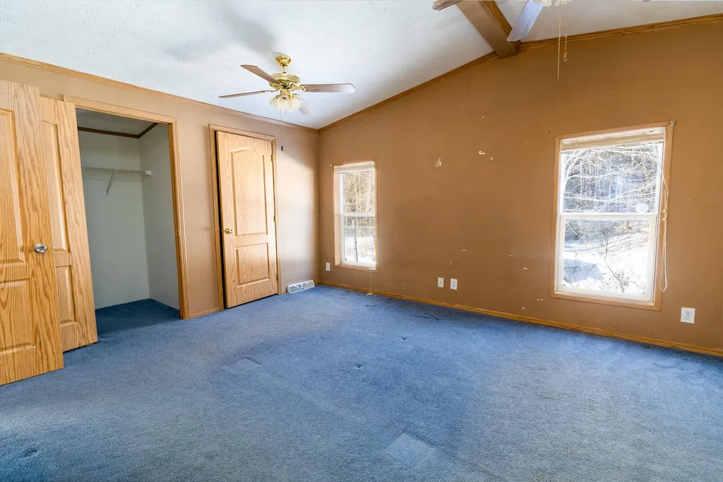 64 Beechnut Ridge Lane Bowdoinham ME 04008