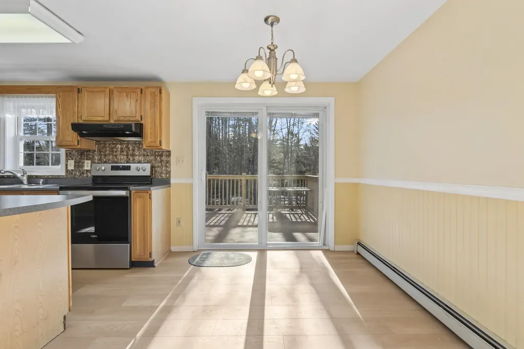 56 Wildwood Drive Brunswick ME 04011