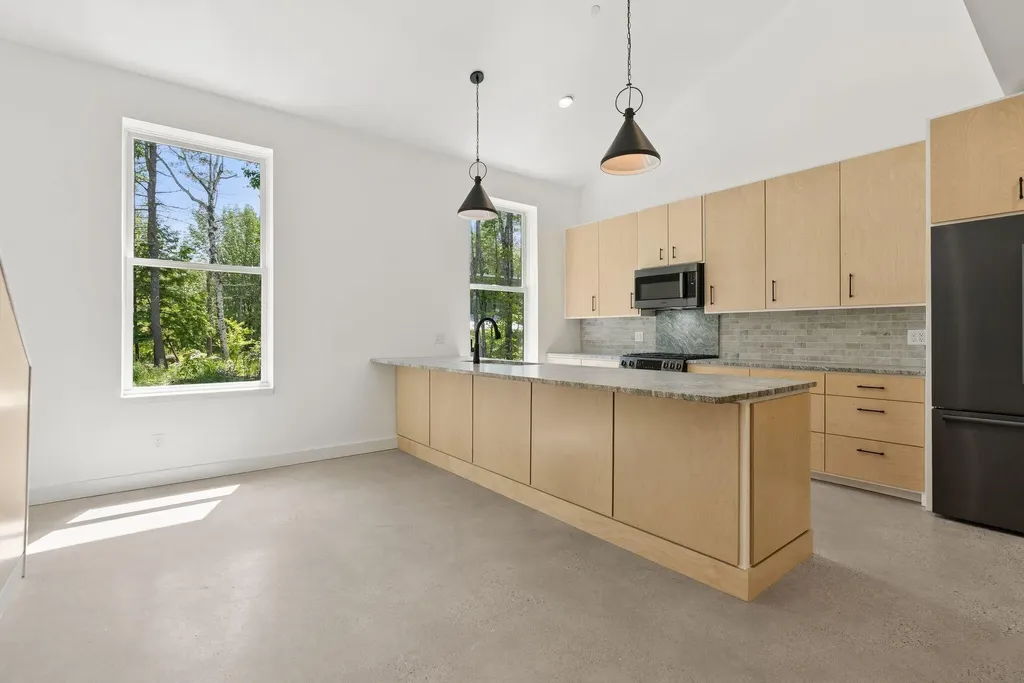 41 Mattie Lane Durham ME 04222
