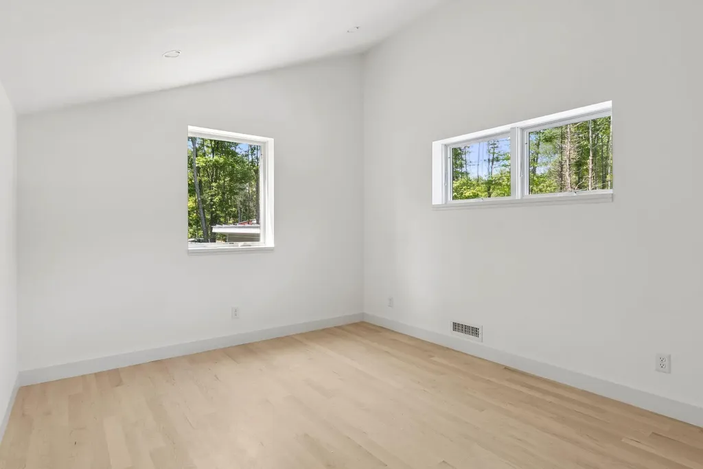 41 Mattie Lane Durham ME 04222