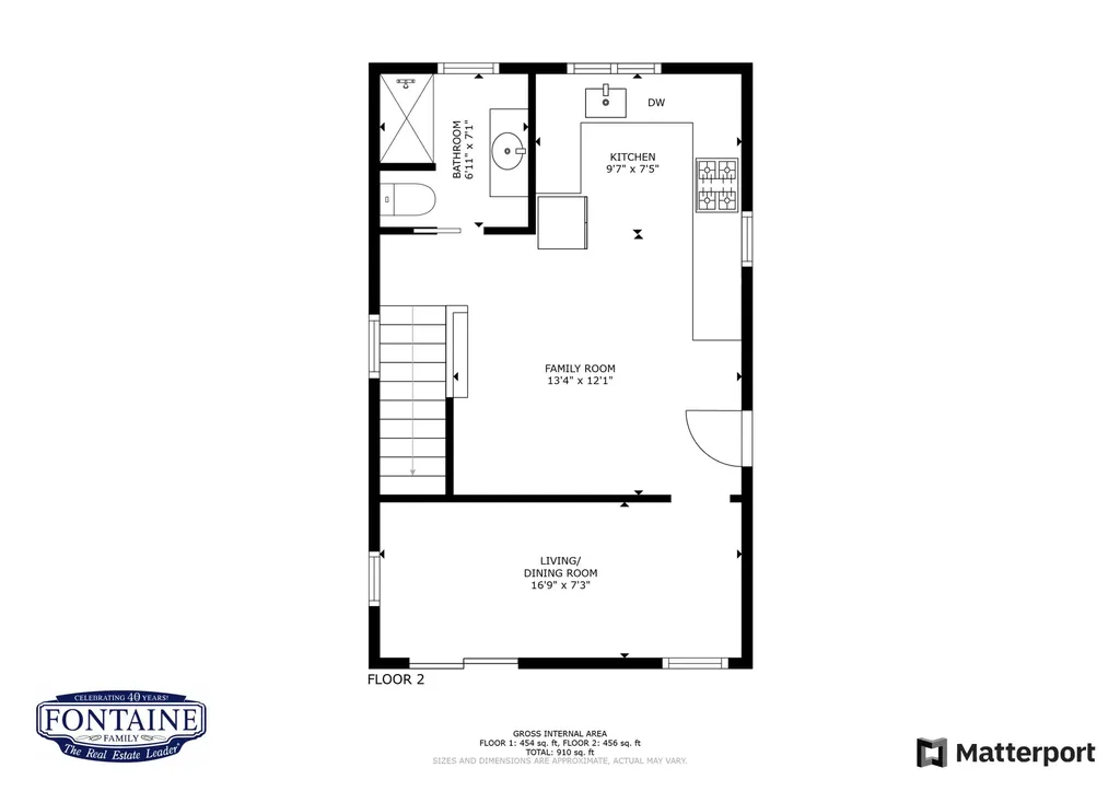 16 Ledges Way New Sharon ME 04360